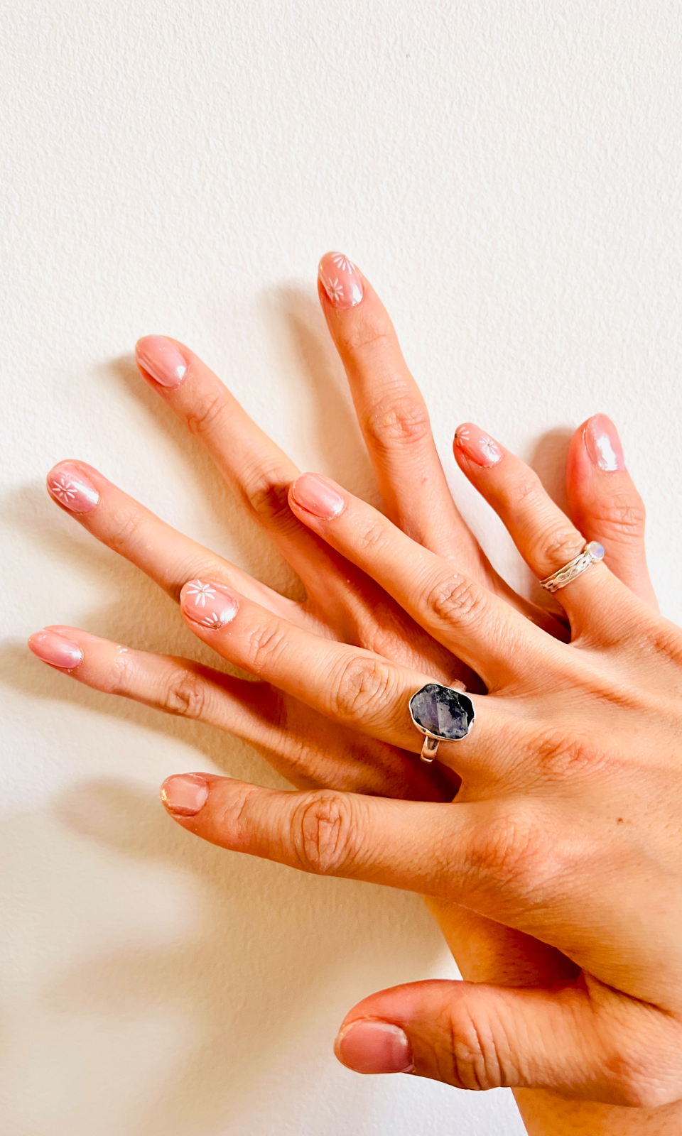 Japanese Gel Nail Artist